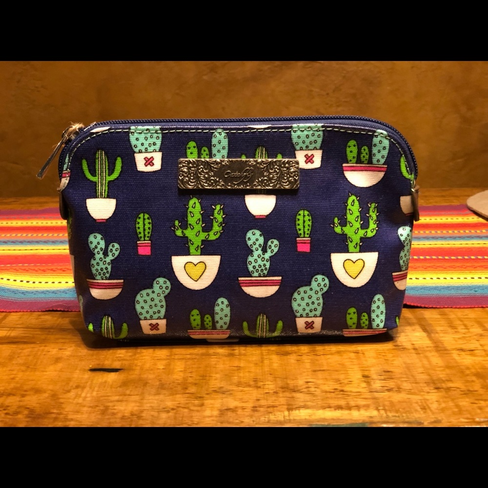 [ Brand New ] Cactus Cosmetic Bag